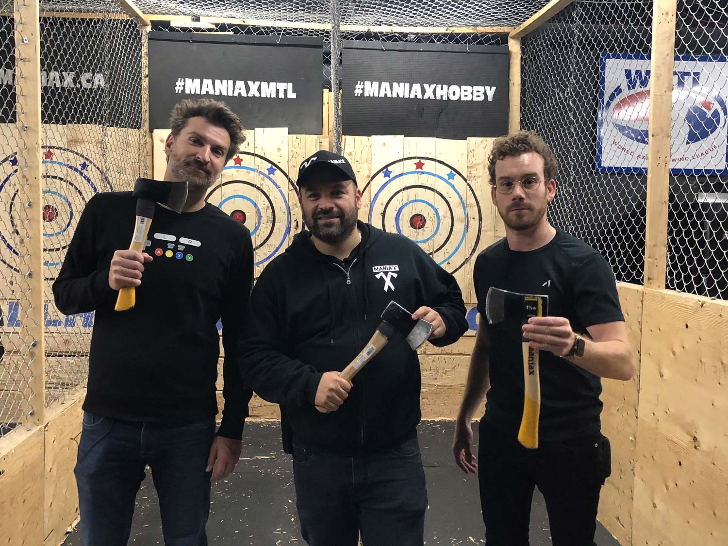 Maniax Laval / Axe Throwing / Jean-Thomas Jobin & Alexandre Bisaillon